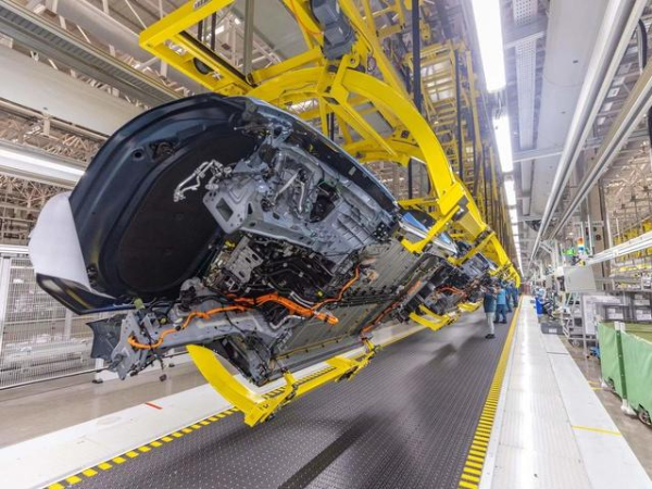 科技引擎驅(qū)動中國汽車出海 汽車零部件產(chǎn)業(yè)的崛起與挑戰(zhàn)